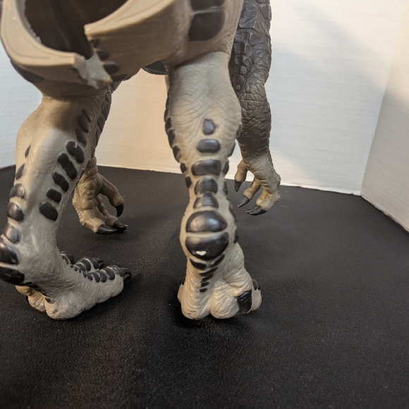 1998 Toho Blue GODZILLA Full Body Rubber Hand Puppet Resaurus 21 Inches Long - Picture 5 of 12